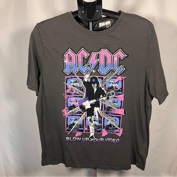 H&M AC/DC Blow up your Video Graphic T-Shirt in Gray, womens large - Picture 1 of 4